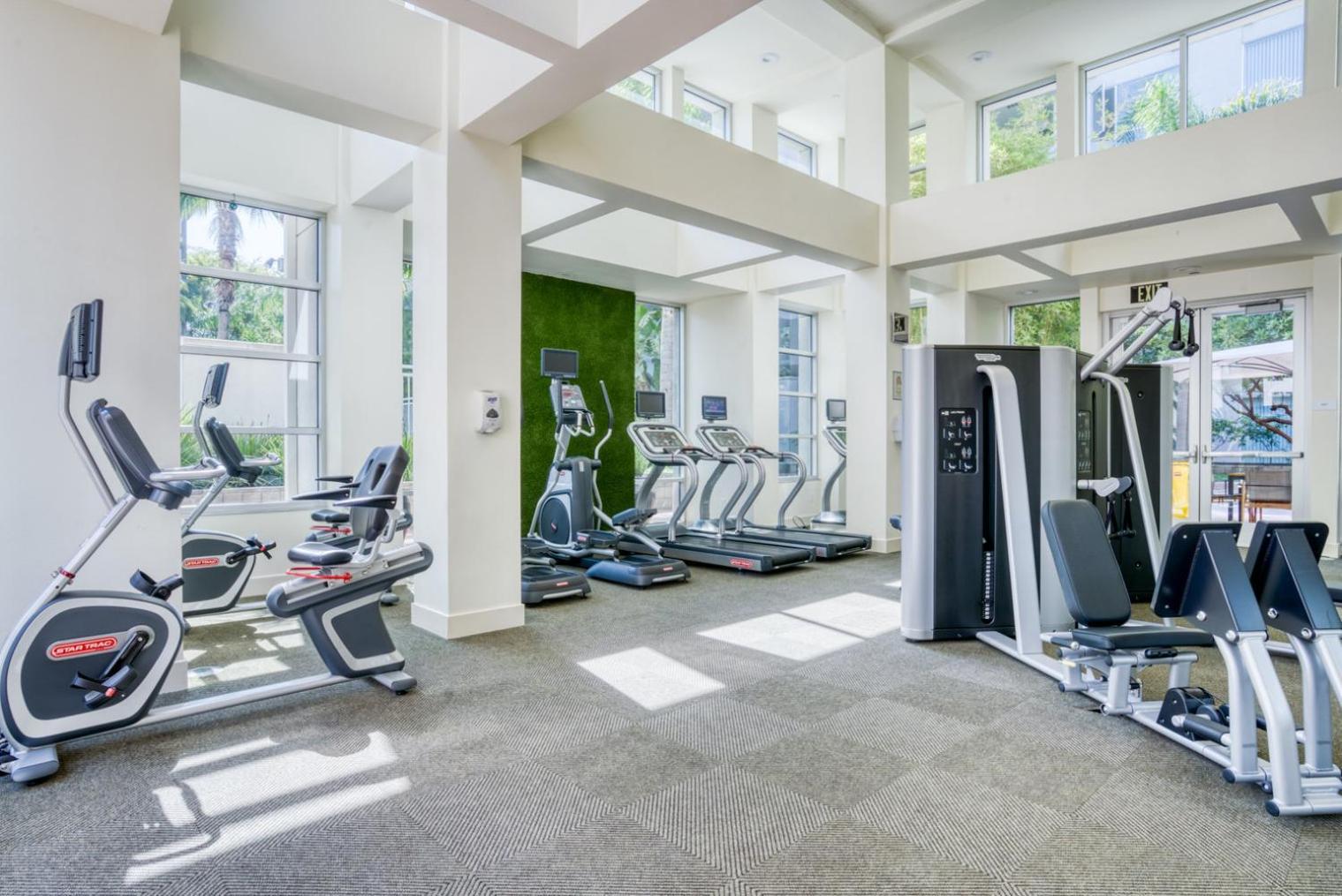 1br W Lounge Wd Gym Nr Shops Sfo-954 Apartamento *