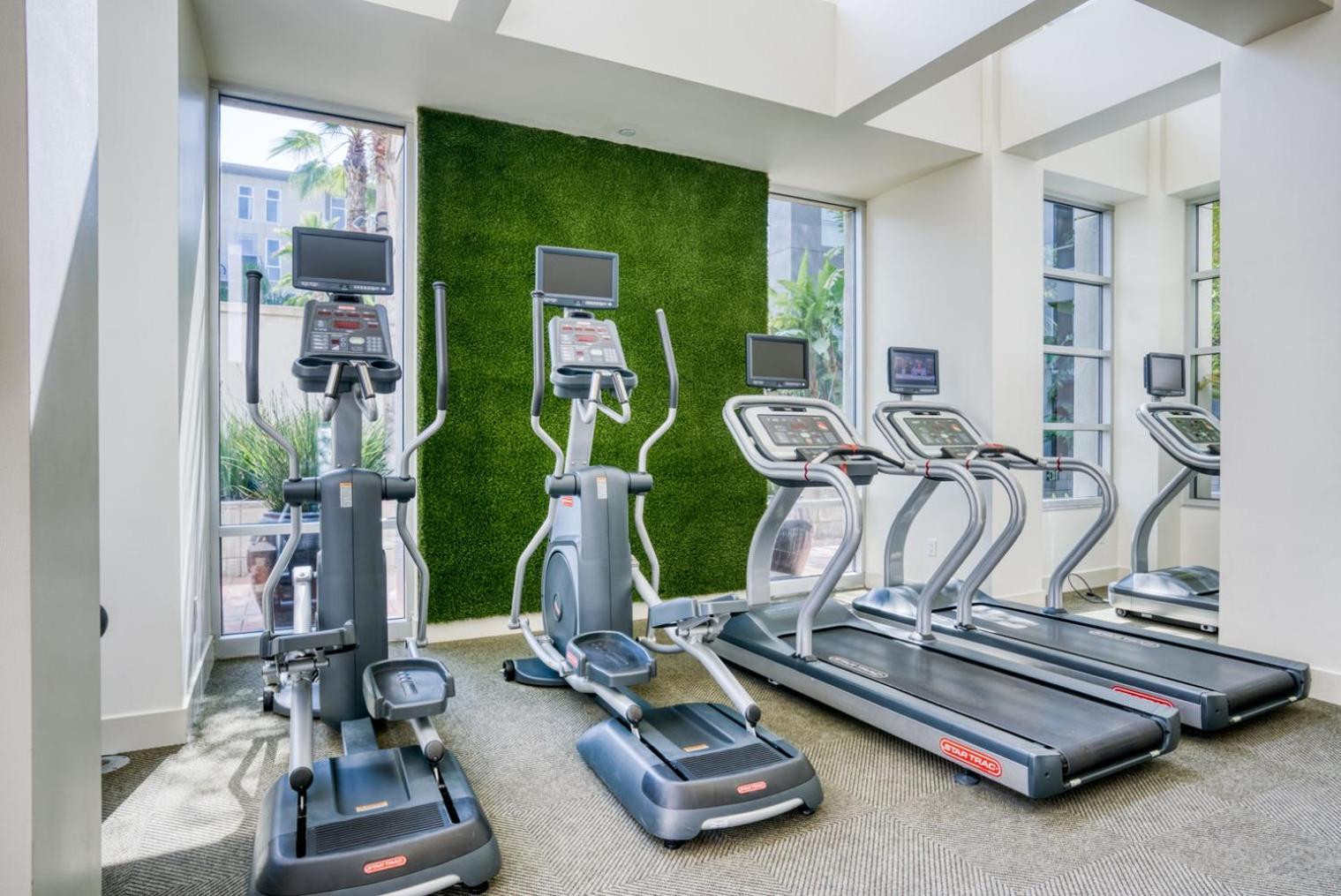 Apartamento 1br W Lounge Wd Gym Nr Shops Sfo-954 *